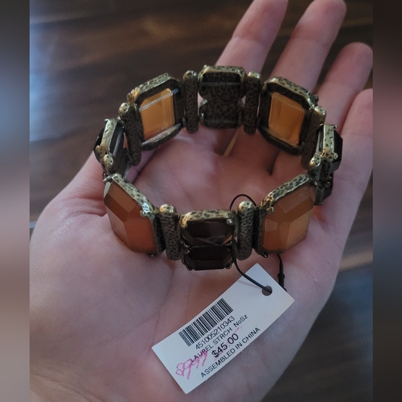 Chico's brassy and amber stretch bracelet - Picture 3 of 3